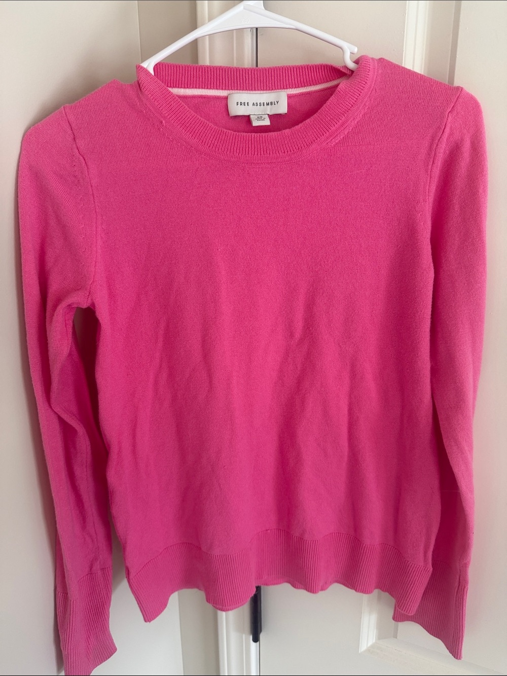 Free Assembly Women's Crewneck Sweater in Bright Pink